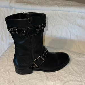 Arturo Chiang Black Fire Studded‎ Boots 6.5